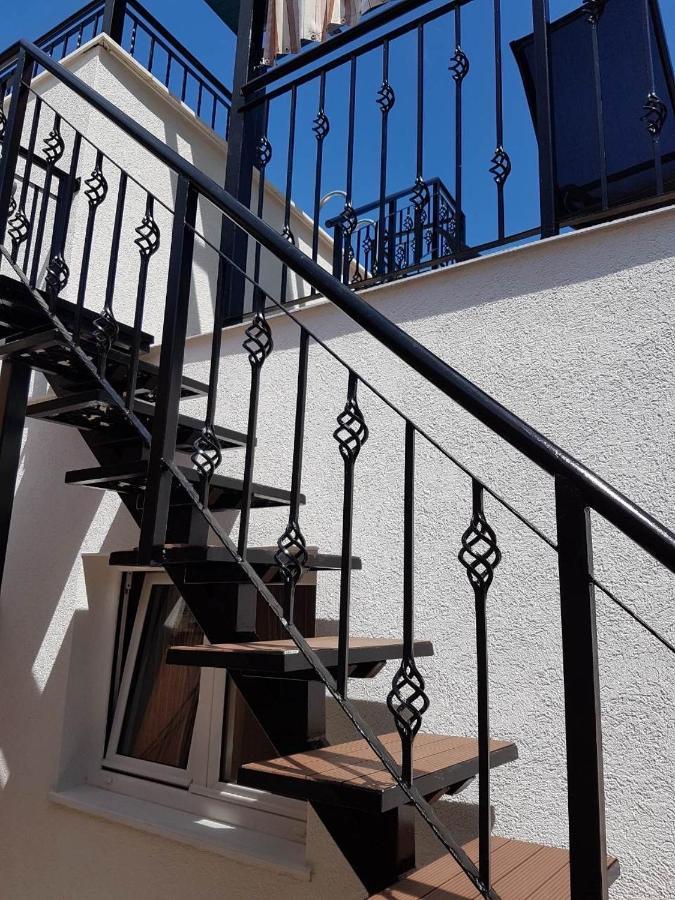 Sunshine Apartment With Private Pool And Parking Kotor Buitenkant foto