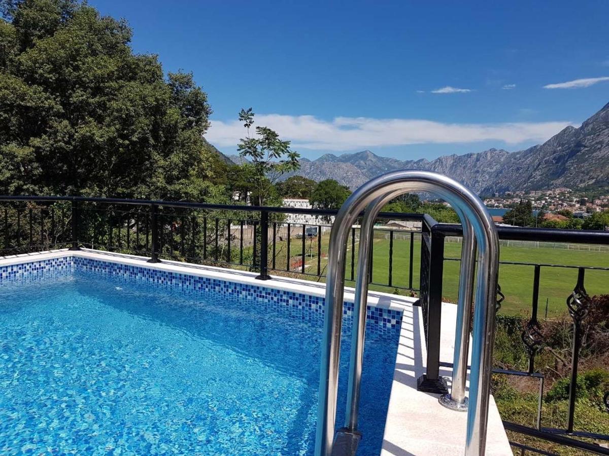 Sunshine Apartment With Private Pool And Parking Kotor Buitenkant foto