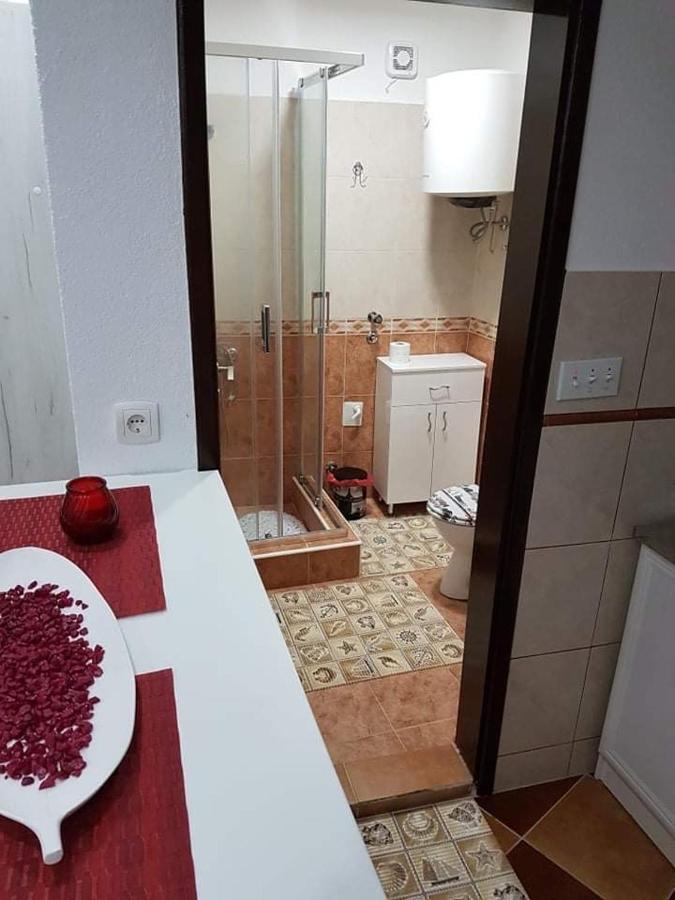 Sunshine Apartment With Private Pool And Parking Kotor Buitenkant foto