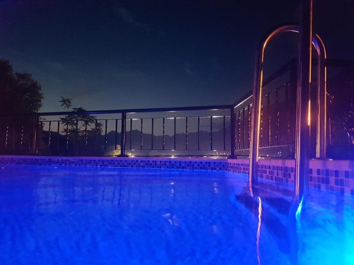 Sunshine Apartment With Private Pool And Parking Kotor Buitenkant foto